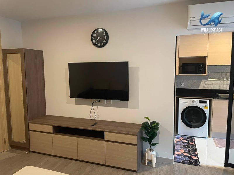 The Shade Sathorn 1 — Garden & Pool View Residence | Fully Furnished | Near MRT Lumpini photo 2