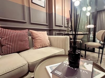 Knightsbridge Collage Sukhumvit 107 — Stylish Built-in Unit | Walk to BTS Bearing