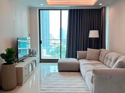 Supalai Oriental Sukhumvit 39 | Brand New Corner Unit | 2BR 81.5 sqm | 19th Floor | Best Unblocked View | Near EmQuartier