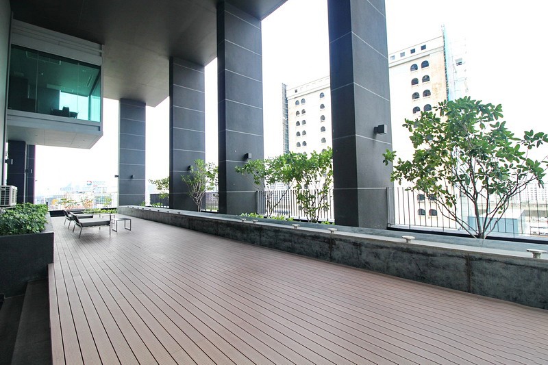 The Capital Ekamai-Thonglor