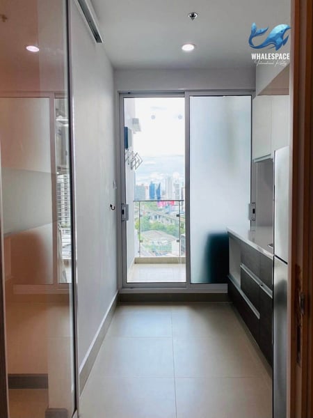 Supalai Elite Phayathai — High-Floor 1-Bedroom Oasis | Closed Kitchen Layout | Premium Built-In Furniture photo 4