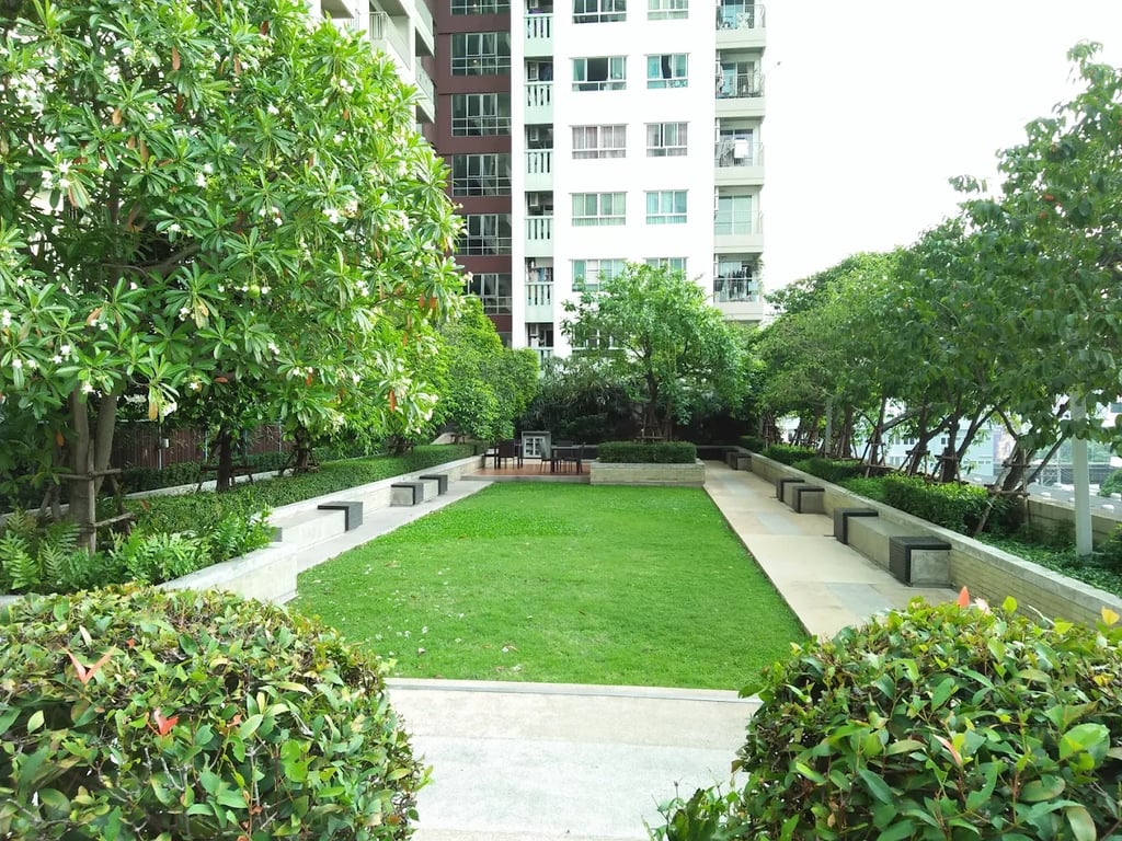 Lumpiniplace Rama9-Ratchada