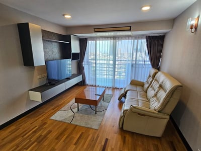 Waterford Diamond Tower - Spacious 2BR Corner Unit Near BTS Phrom Phong