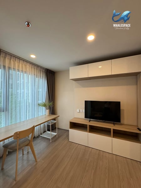Aspire Sukhumvit-Rama 4 - New 1-Bedroom Unit on the 10th Floor with Direct Pool View Near BTS Phra Khanong photo 3