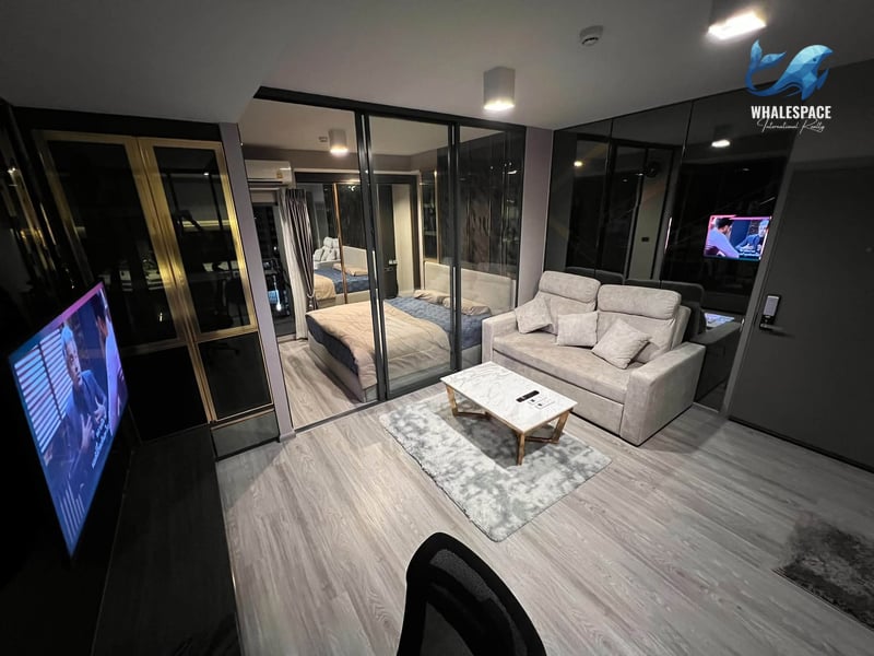 Ideo Sathorn-Wongwian Yai — Corner 1BR | 140m to BTS Wongwian Yai photo 4