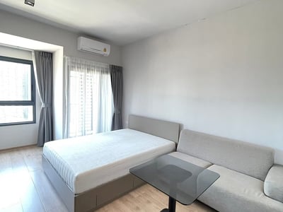 IDEO Rama 9 - Asoke — High Floor Studio | City View Near MRT Rama 9