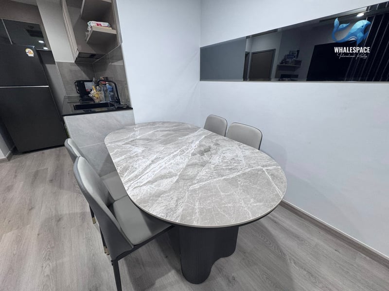 TEAL Sathorn-Taksin — Renovated Corner Unit | High Floor | Near BTS photo 4