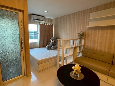 A Space Asoke-Ratchada Phase 1 — Pool View Investment Unit | Near MRT Rama 9