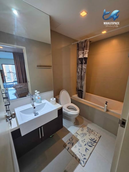 Noble Remix Thonglor — Direct BTS Access | High Floor Unblocked View photo 3