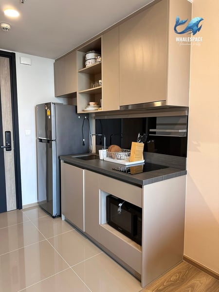 Oka Haus Sukhumvit 36 — Newly Renovated 29th Floor with Bathtub | North View | 5 Mins to BTS Thong Lo photo 2