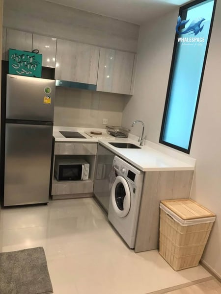 Life One Wireless — Unblocked Central Embassy View | Prime Wireless Road 1BR photo 3