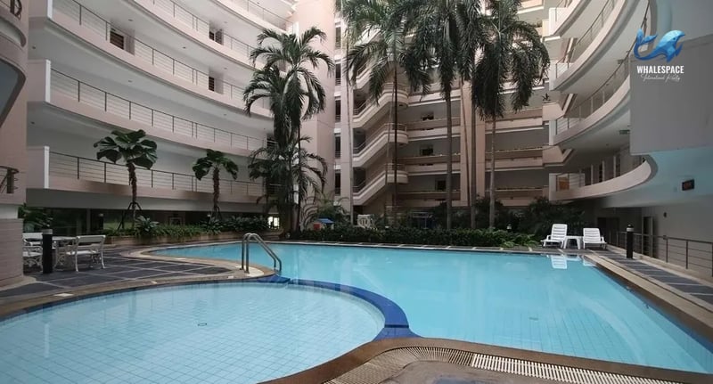 Navin Court photo 3