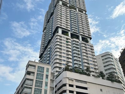 Waterford Diamond Tower