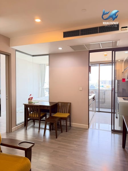 The Room Rama 4 — Spacious Private Residence | Open City Views | Near MRT photo 2