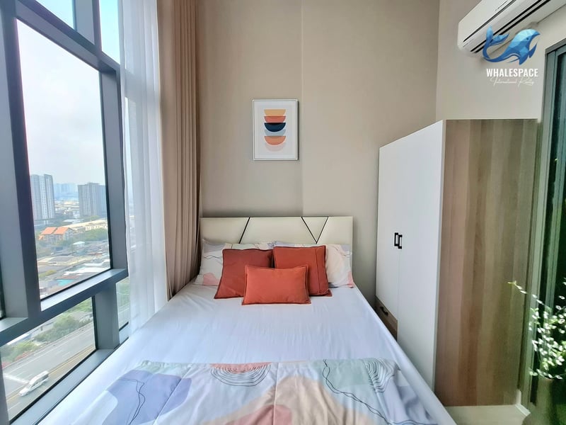 Metro Sky Prachachuen — Rare Duplex Corner Unit | High Ceiling City View photo 4