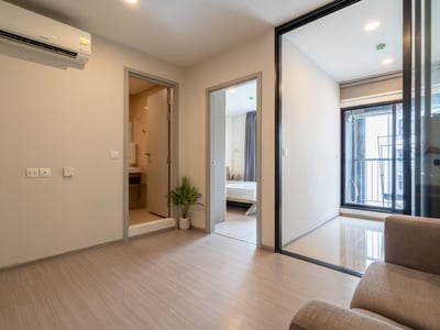 Aspire Sukhumvit-Onnut — 5th Floor Pool View Corner Unit | Near People Park