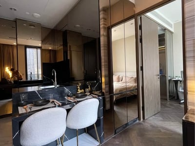 The ESSE Sukhumvit 36 — Super Luxury Living | 20m to BTS Thong Lo | 14th Floor Unblocked View photo 4