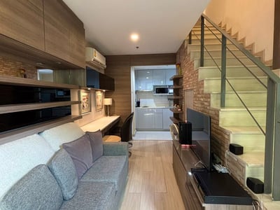 Ideo Mobi Sukhumvit 81 — ดูเพล็กซ์แต่งสวย Pool Access | ใกล้ BTS อ่อนนุช