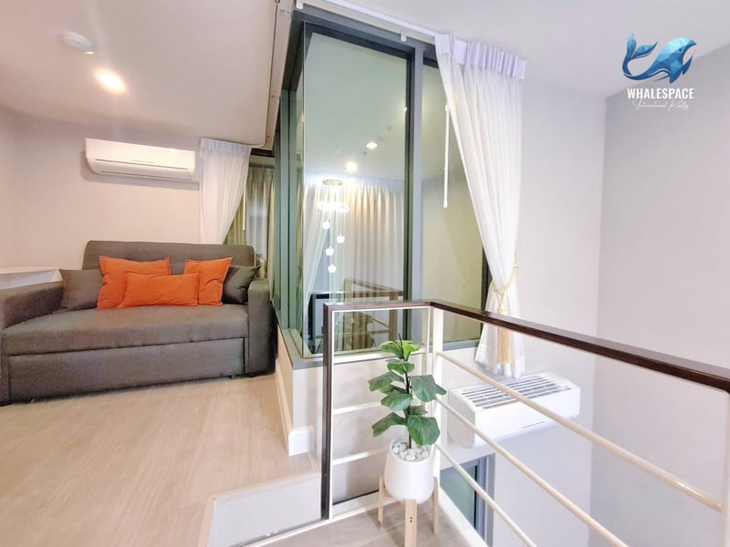 Metro Sky Prachachuen — Rare Duplex Corner Unit | High Ceiling City View photo 3