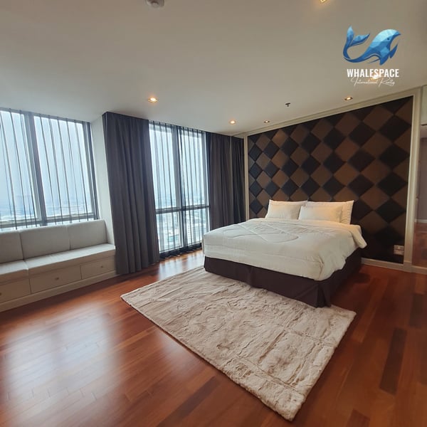 The Four Wings Residence Srinakarin — Luxury Duplex Penthouse | Panoramic City View | Near ARL photo 2