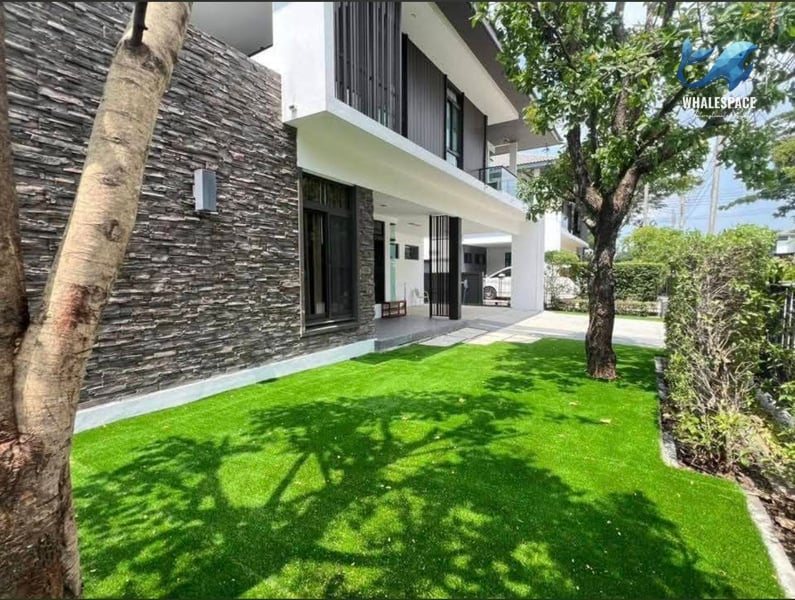Mantana Srinakarin-Bangna — Private Family Home | Near Clubhouse photo 3