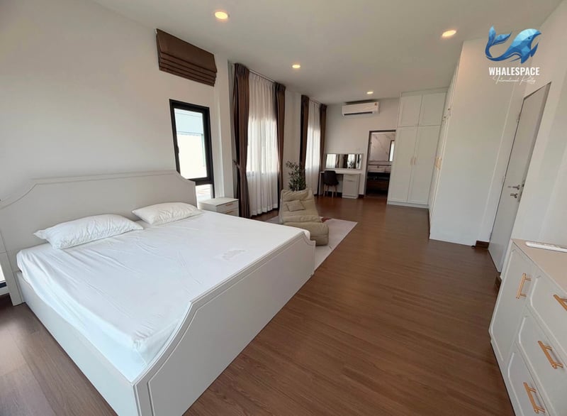The City Bangna Km.7 — Private Luxury House | 4BR 285 sqm | Pet Friendly photo 4
