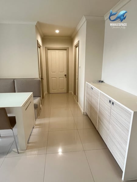 Lumpini Place Rama 9: Spacious 72 sqm 2-Bedroom High-Floor Unit with Pool View photo 4