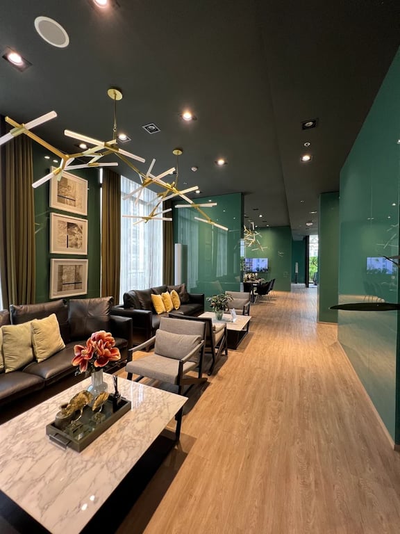 Noble Around Sukhumvit 33