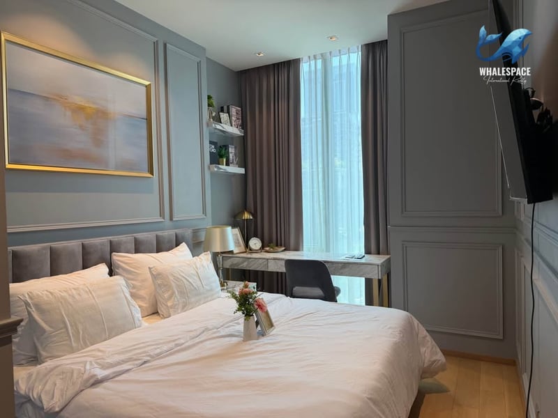 28 Chidlom — Luxury Garden View Residence | Near BTS Chidlom photo 3