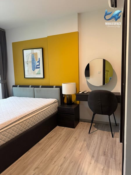 XT Huaikhwang - Modern 35 sqm 1-Bedroom Condo on the 6th Floor with Garden View near MRT photo 2
