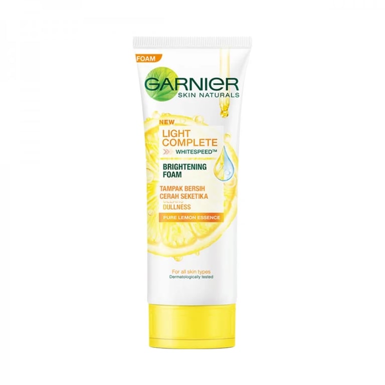 GARNIER BRIGHTENING FACE WASH - VITAMIN C GLOW BOOST - SKIN CARE 60g