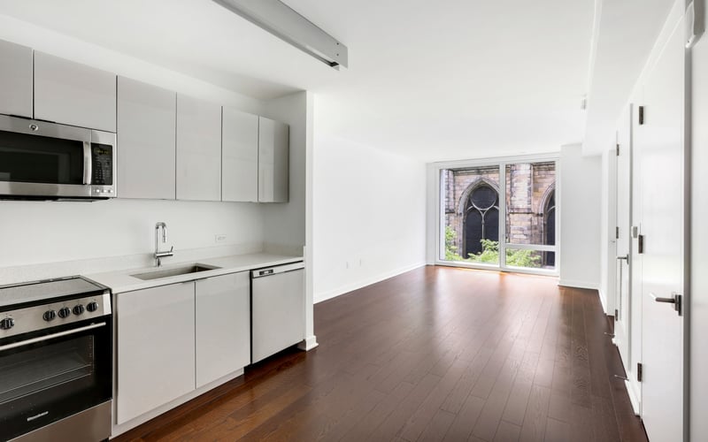 400 West 113 Street #w-522, Manhattan, NY 10025