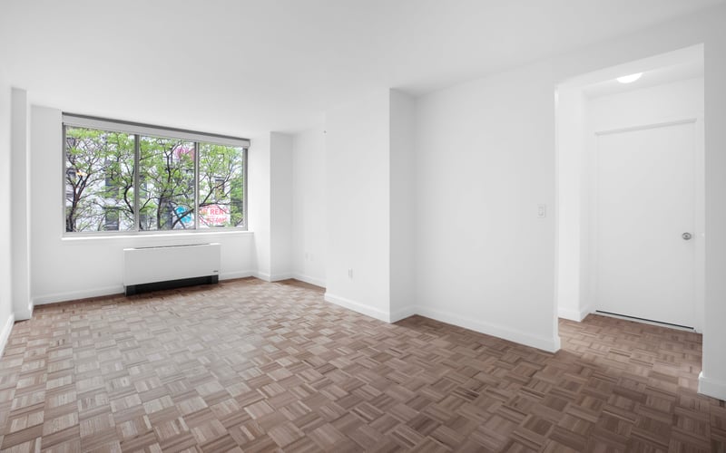 360 West 43 Street #s3d, Manhattan, NY 10036 1