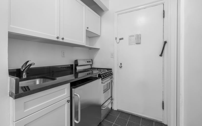 310 East 44 Street #020-617, Manhattan, NY 10017 1