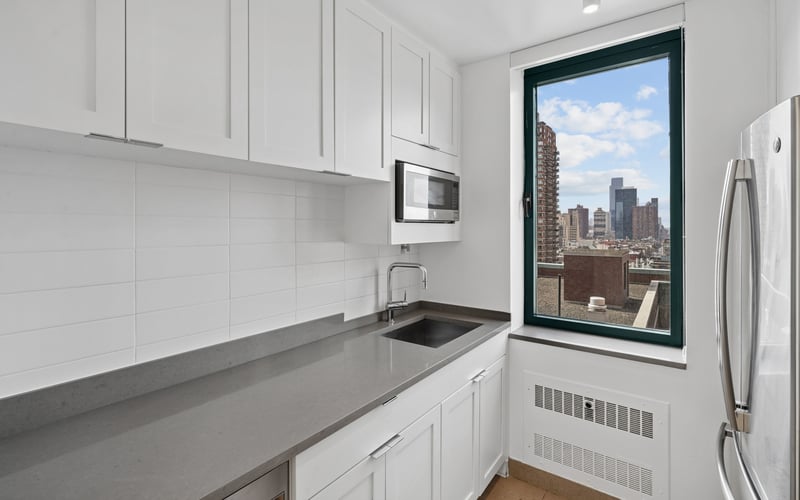 200 West 60 Street #15g, Manhattan, NY 10023 5