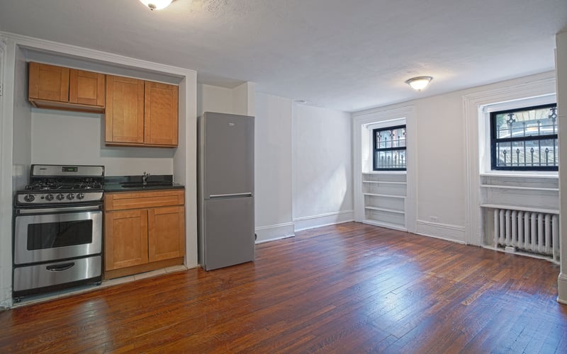 233 West 13 Street #1, Manhattan, NY 10011