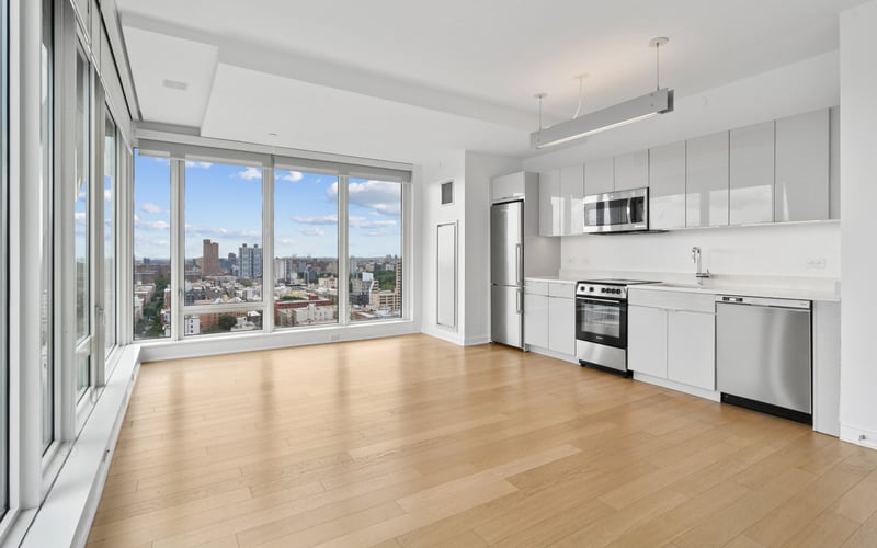 400 West 113 Street #1525, Manhattan, NY 10025