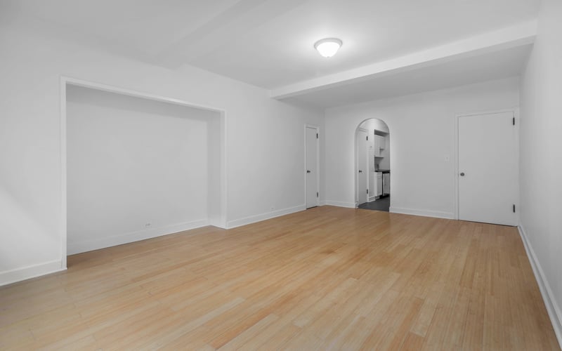 310 East 44 Street #020-617, Manhattan, NY 10017 3