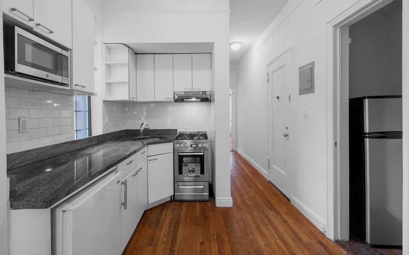 28 Greenwich Avenue #5a, Manhattan, NY 10011 2