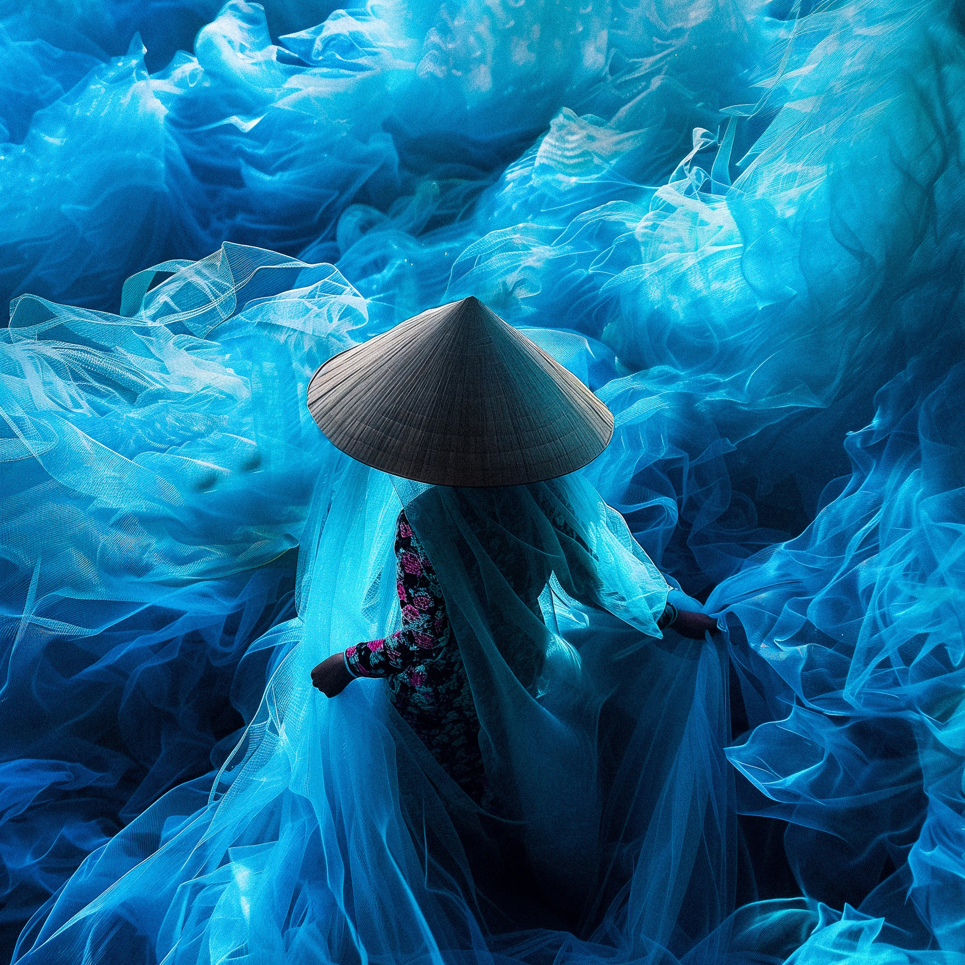 turquoise fishing net