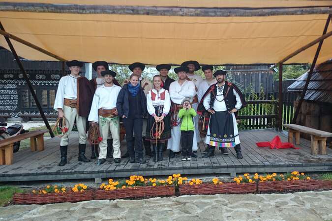 Škola plieskania bičom 2014