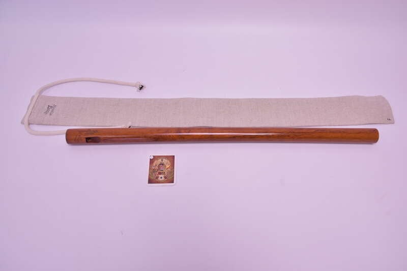 Píšťalka šesťdierková “D” malá, dĺžka: 26-30cm, vŕtanie: Ø12, zdobenie: Orechový lesk 4