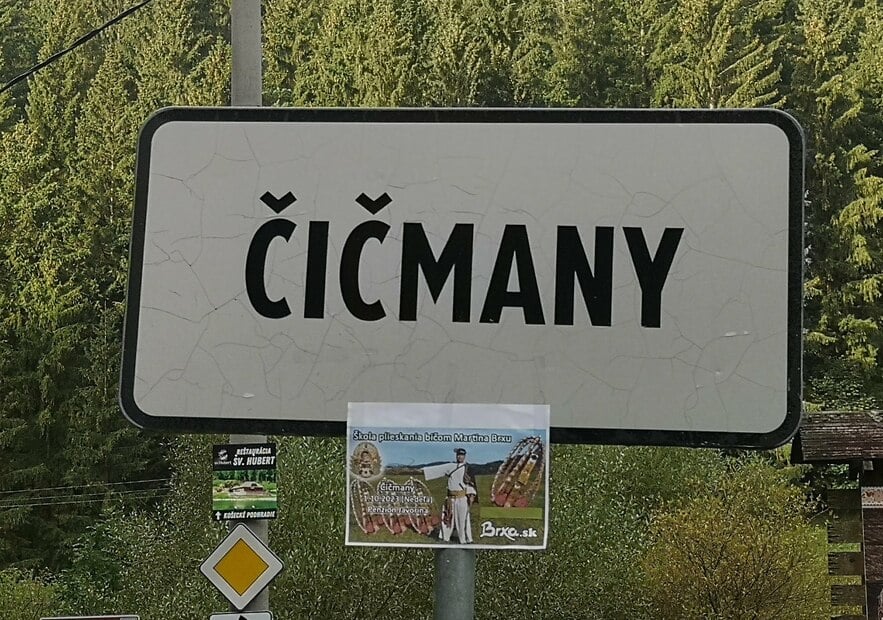 Škola plieskania bičom 2023