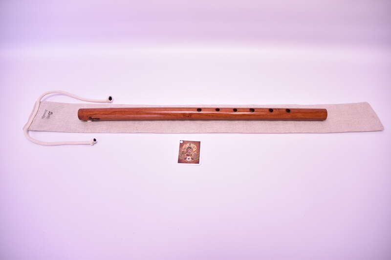 Píšťalka šesťdierková “D” malá, dĺžka: 26-30cm, vŕtanie: Ø12, zdobenie: Orechový lesk 5