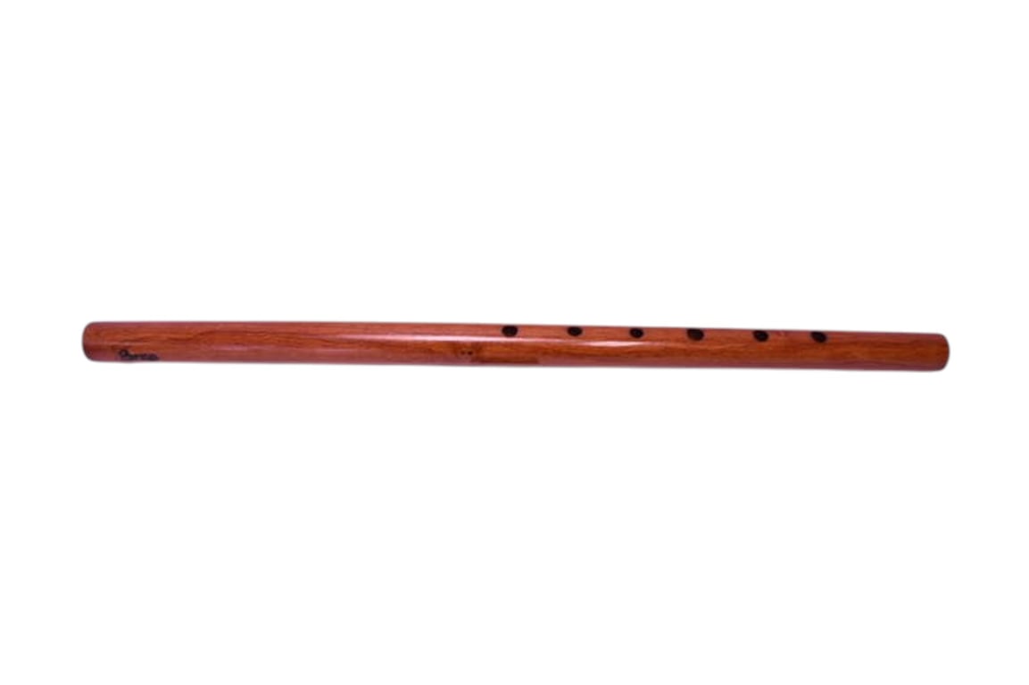 Píšťalka šesťdierková “D” malá, dĺžka: 26-30cm, vŕtanie: Ø12, zdobenie: Orechový lesk