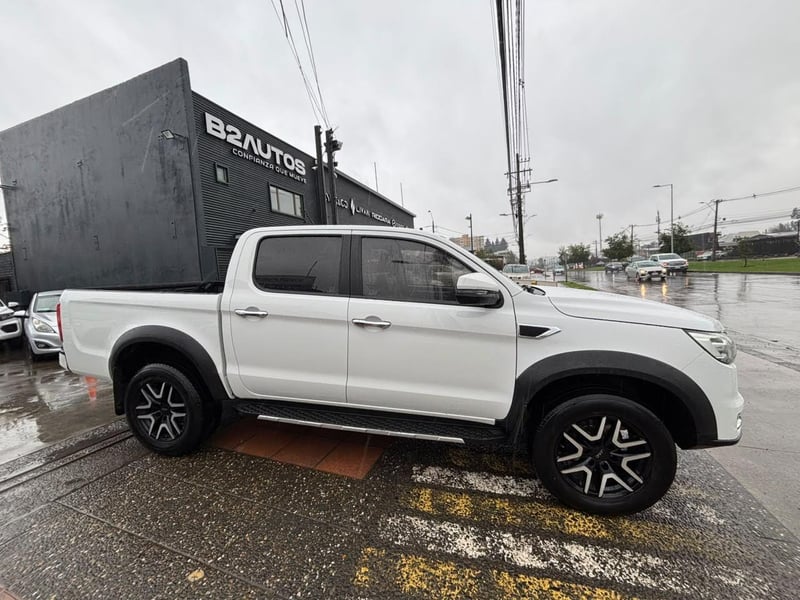 JAC T8 PRO LUXURY 2022 - Imagen 6 de 18