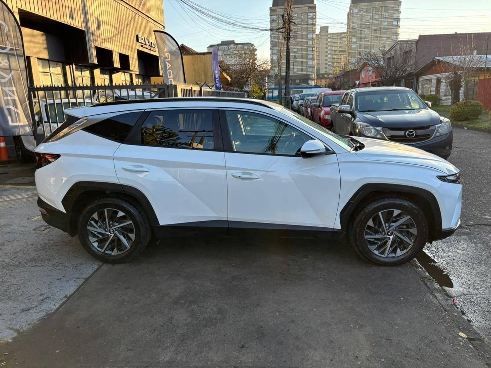 Hyundai TUCSON 2025 - Imagen 6 de 16