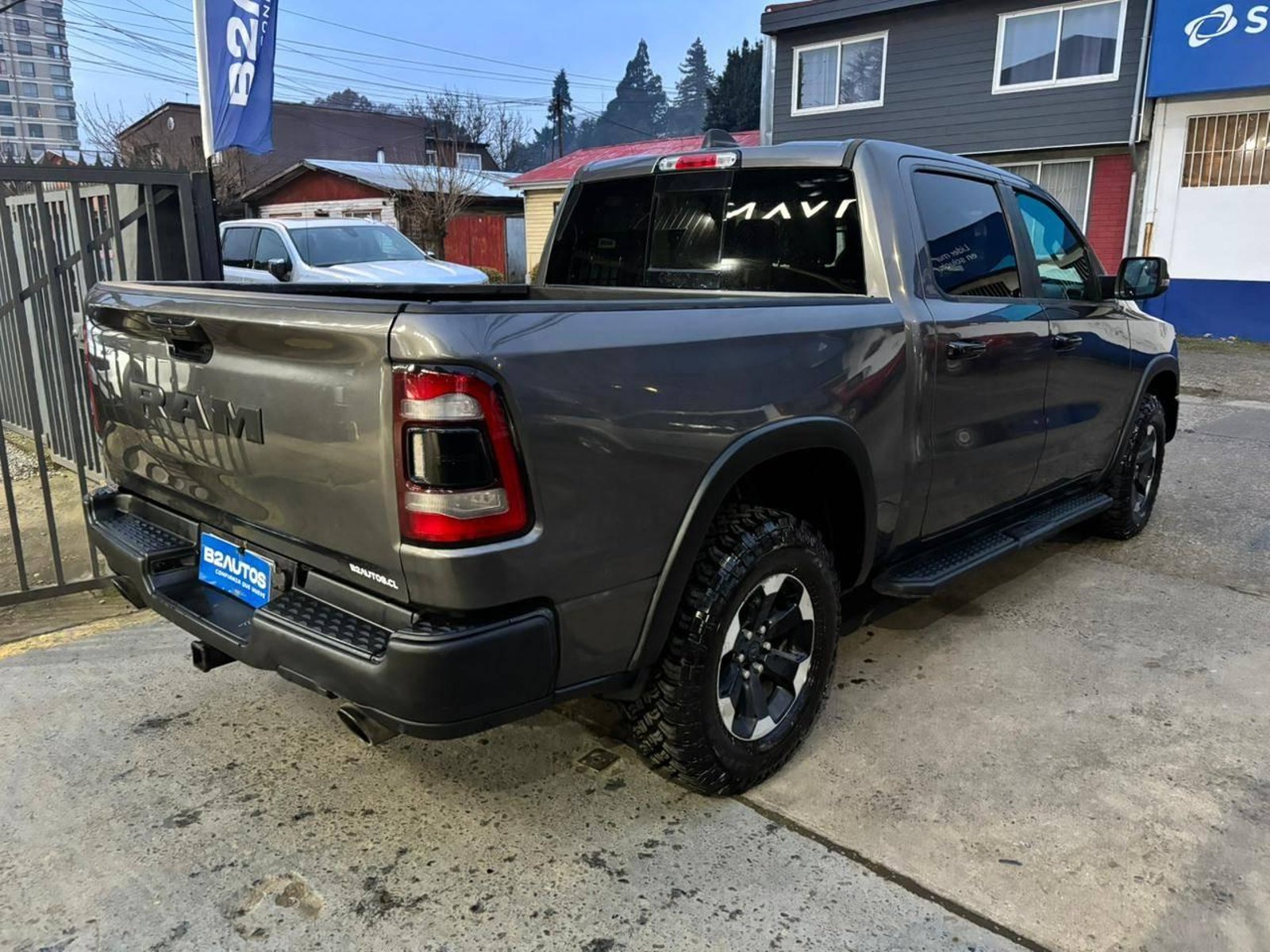 RAM 1500 REBEL CREW 2024 - Imagen 6 de 13