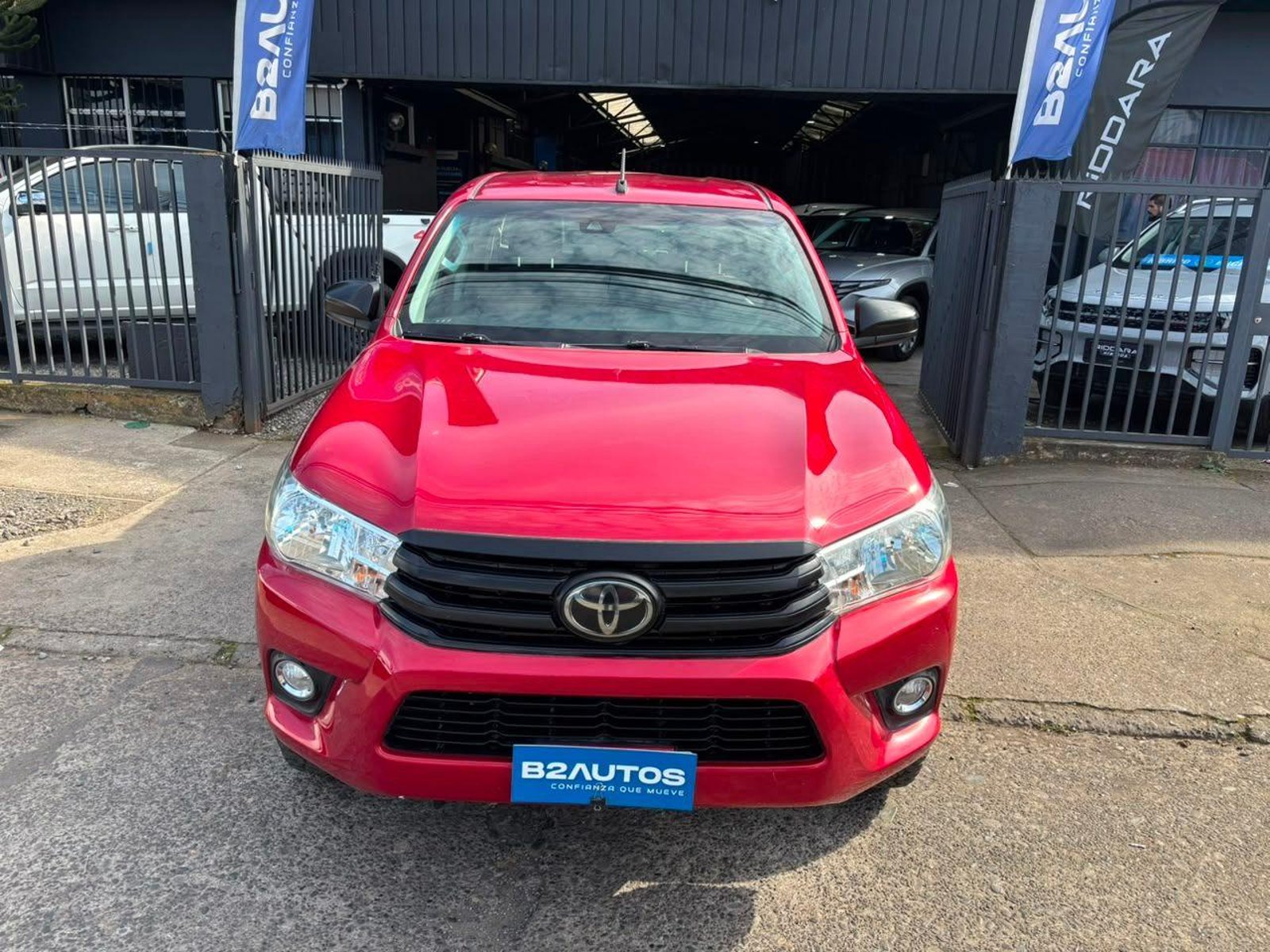 Toyota HILUX 2021 - Foto 5 de 15