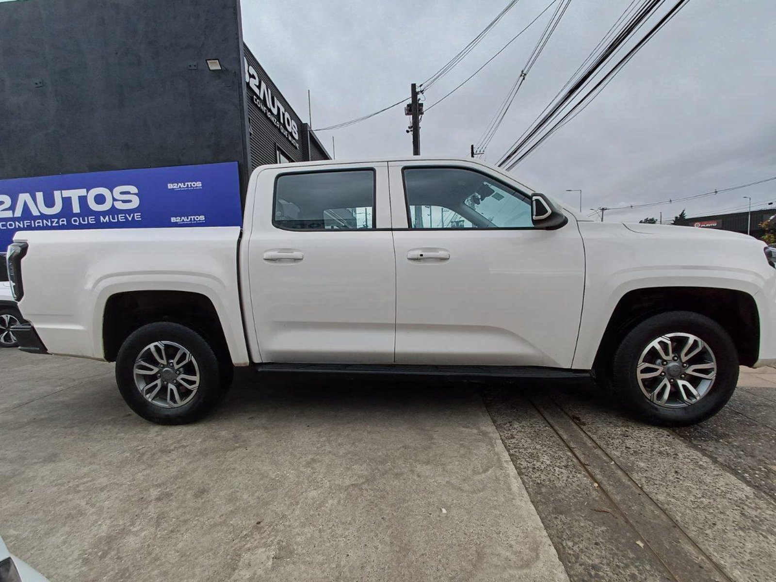 JMC GRAND AVENUE 4X4 2.3 2024 - Foto 4 de 13